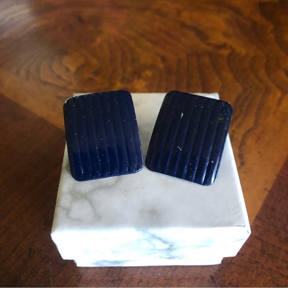 Vintage 80s navy blue painted lightweight metal pierced earrings